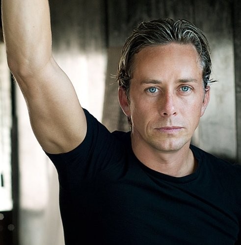 Dean Armstrong Fotoğrafı