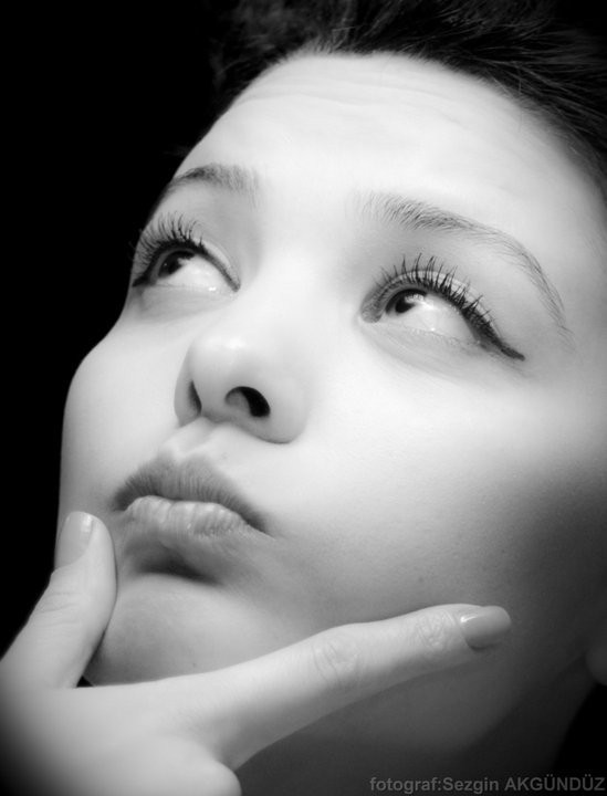 Hazal Filiz Küçükköse Fotoğrafı