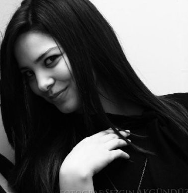 Hazal Filiz Küçükköse Fotoğrafı