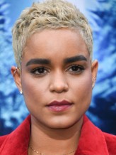 Elizabeth Ludlow fotoğrafı