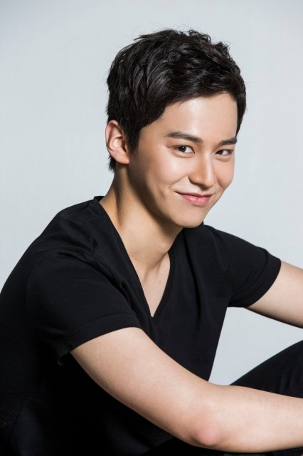 Park Chul-hyun Fotoğrafı