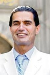 Yaşar Alptekin fotoğrafı