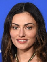 Phoebe Tonkin fotoğrafı