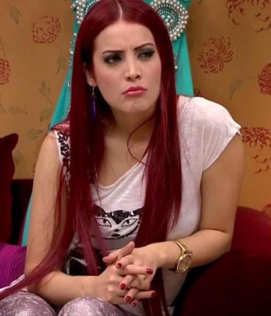 İrem Sak Fotoğrafı