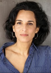 Deena Aziz fotoğrafı