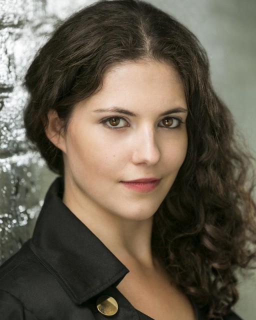 Elizabeth Quinn Fotoğrafı