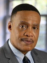 L. Warren Young fotoğrafı