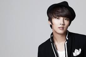 Yoon Si Yoon Fotoğrafı