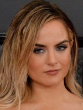 Joanna 'JoJo' Levesque fotoğrafı