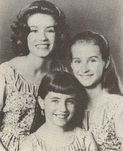 Darlene Gillespie fotoğrafı