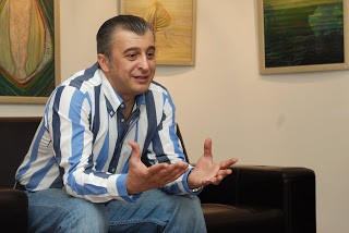 Hüseyin Avni Danyal Fotoğrafı