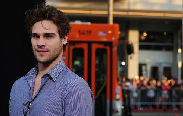 Grey Damon Fotoğrafı