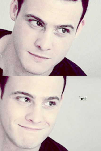 Kerem Bürsin Fotoğrafı