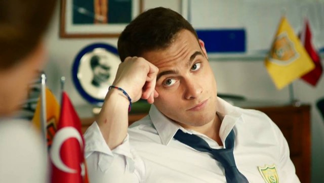 Kerem Bürsin Fotoğrafı