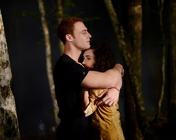 Kerem Bürsin Fotoğrafı