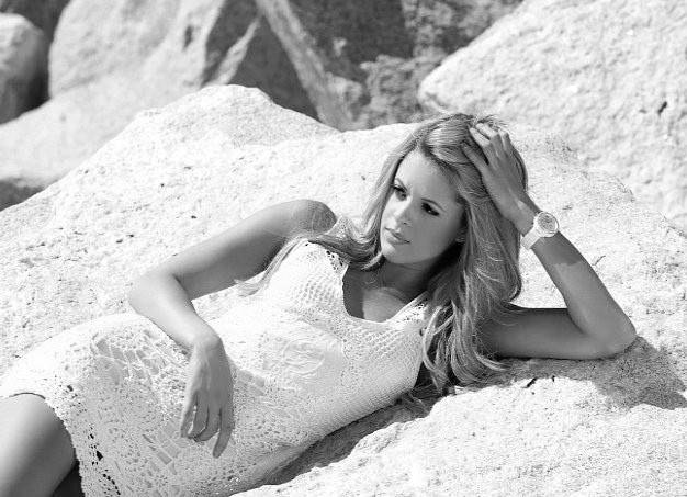 Nikolette Noel Fotoğrafı