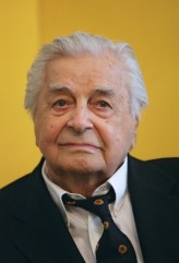 Yuri Lyubimov fotoğrafı