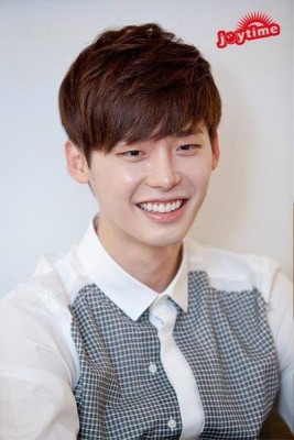 Lee Jong-suk Fotoğrafı