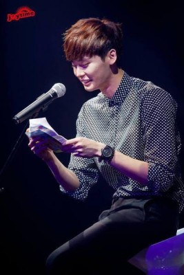 Lee Jong-suk Fotoğrafı