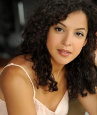 Monica Mustelier fotoğrafı