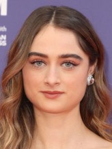 Raffey Cassidy fotoğrafı