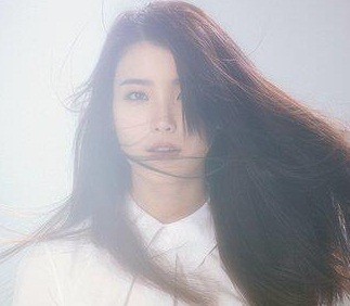 IU Fotoğrafı