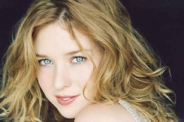 Lucy Walters Fotoğrafı