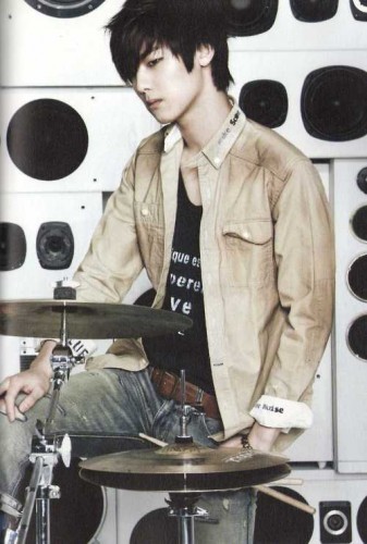 Kang Min-hyuk Fotoğrafı