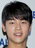 Kang Min-hyuk fotoğrafı