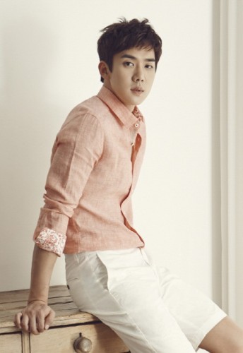 Yoo Yun-suk Fotoğrafı