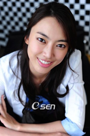 Lee Eun-jeong fotoğrafı