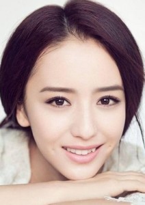 Tong Li Ya fotoğrafı