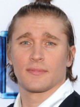 Tyler Jacob Moore fotoğrafı