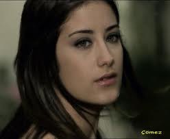 Hazal Kaya Fotoğrafı