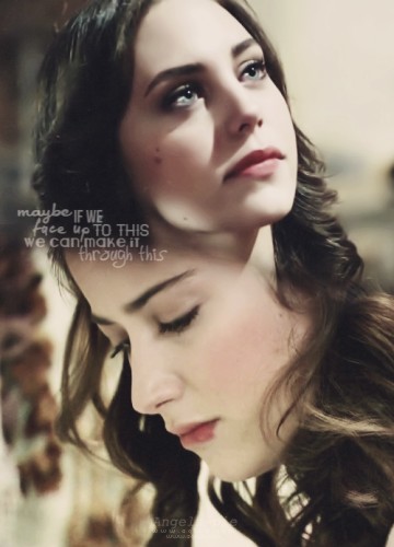 Hazal Kaya Fotoğrafı