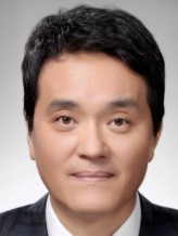 Choi Jong-hwan fotoğrafı