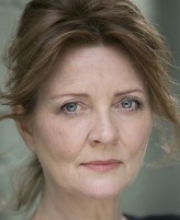 Yvonne O'Grady fotoğrafı