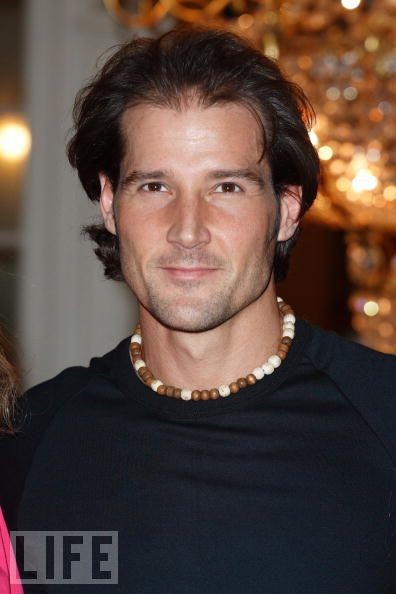 Josef Brown Fotoğrafı