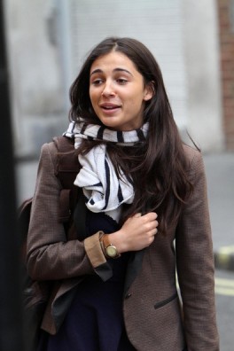 Naomi Scott Fotoğrafı