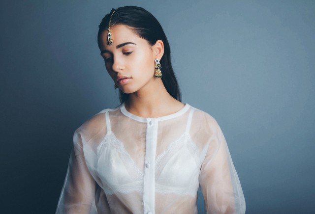 Naomi Scott Fotoğrafı