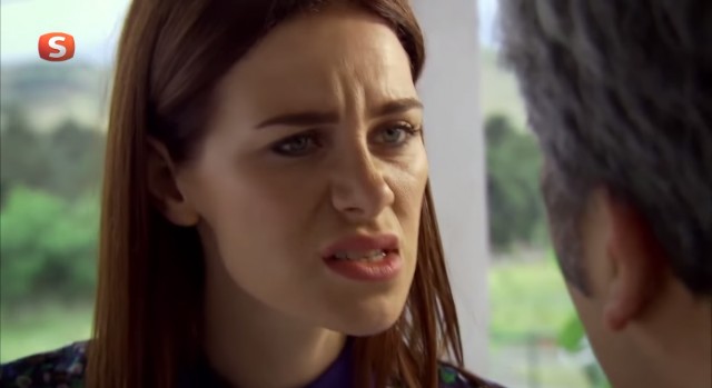 Gözde Mukavelat Fotoğrafı