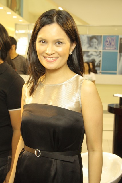 Daphne Oseña-paez Fotoğrafı