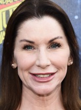 Caroline Williams fotoğrafı