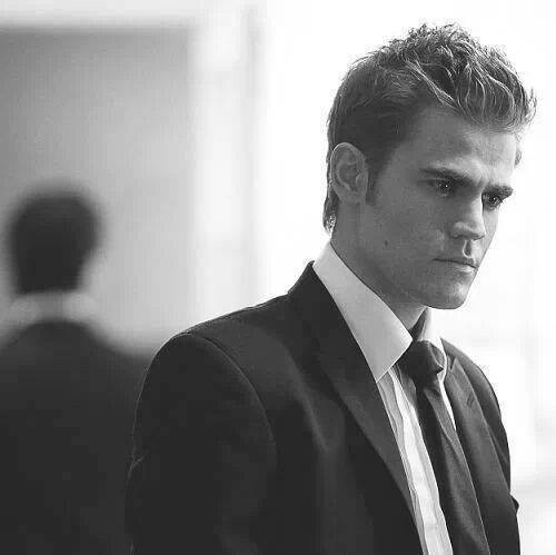 Paul Wesley Fotoğrafı