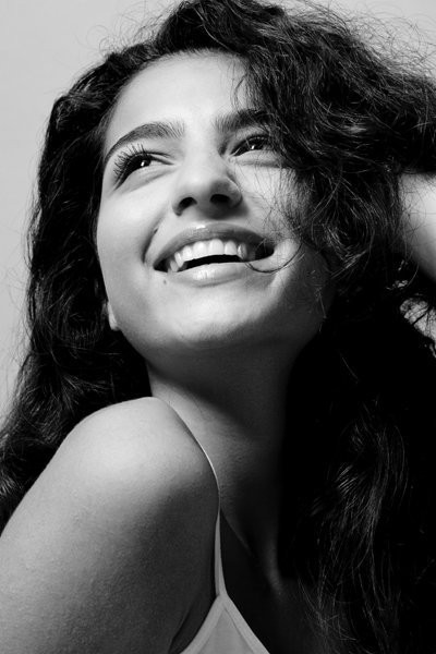 Melisa Aslı Pamuk Fotoğrafı