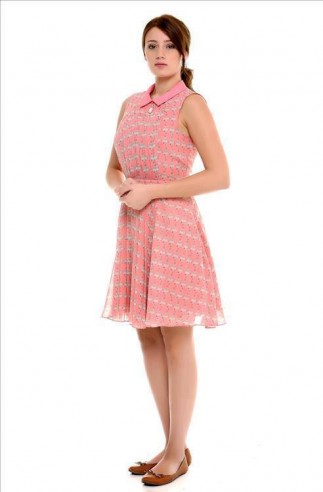 Gizem Karaca Fotoğrafı