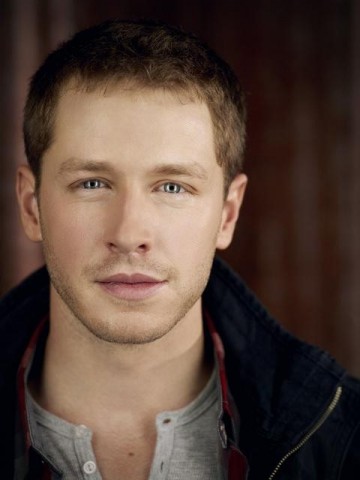 Josh Dallas Fotoğrafı