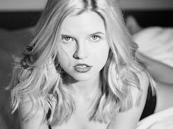 Ana Mulvoy-Ten Fotoğrafı