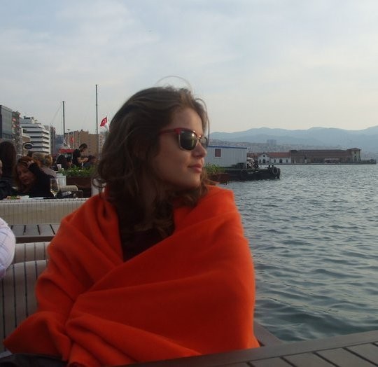 Burcu Biricik Fotoğrafı