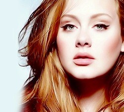 Adele Fotoğrafı